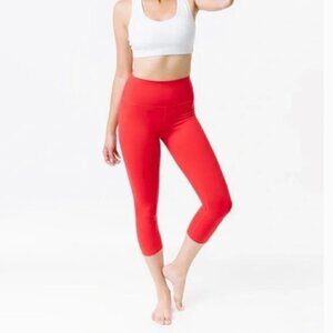 ZYIA Ascend Bright Red High Rise Capri Athletic Leggings 6